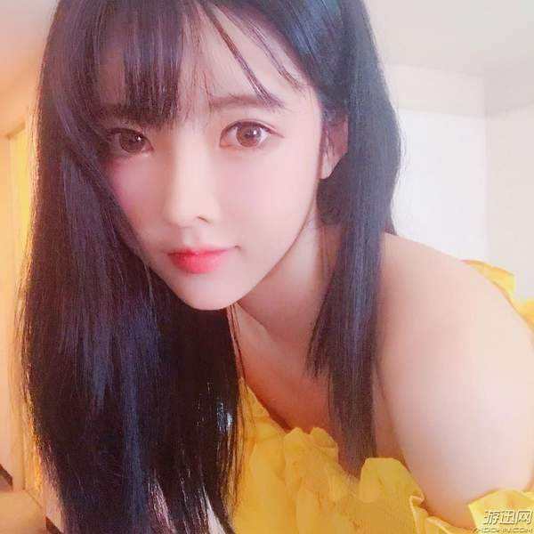 李静：更年期不是羞耻，是力量——一位创业者的内容新战场 |《肖像》专访